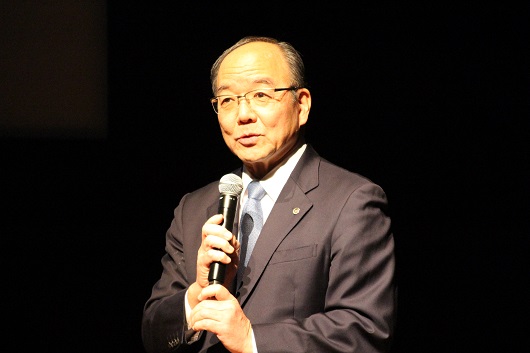 講師 国立大学法人 大分大学 理事・副学長 医学部 呼吸器・乳腺外科
教授(兼務)杉尾 賢二 氏